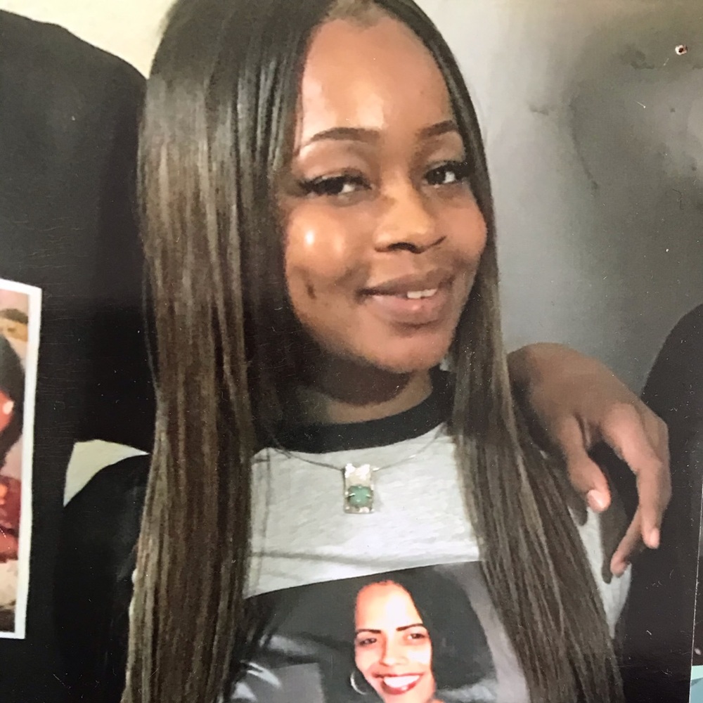 Meet your Posher, Samantha